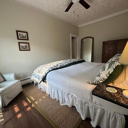The Belvedere B&B Charlevoix Luaran gambar