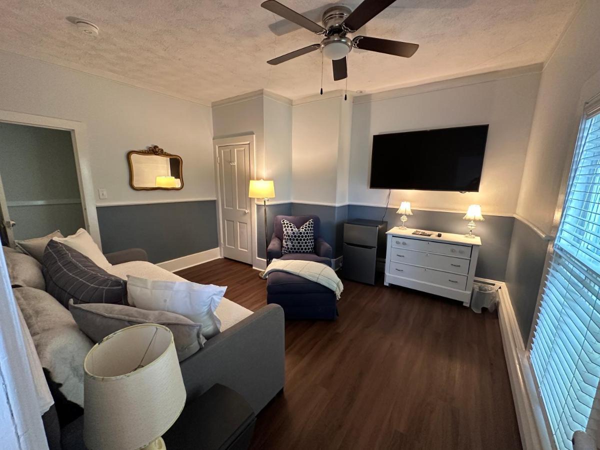 The Belvedere B&B Charlevoix Luaran gambar