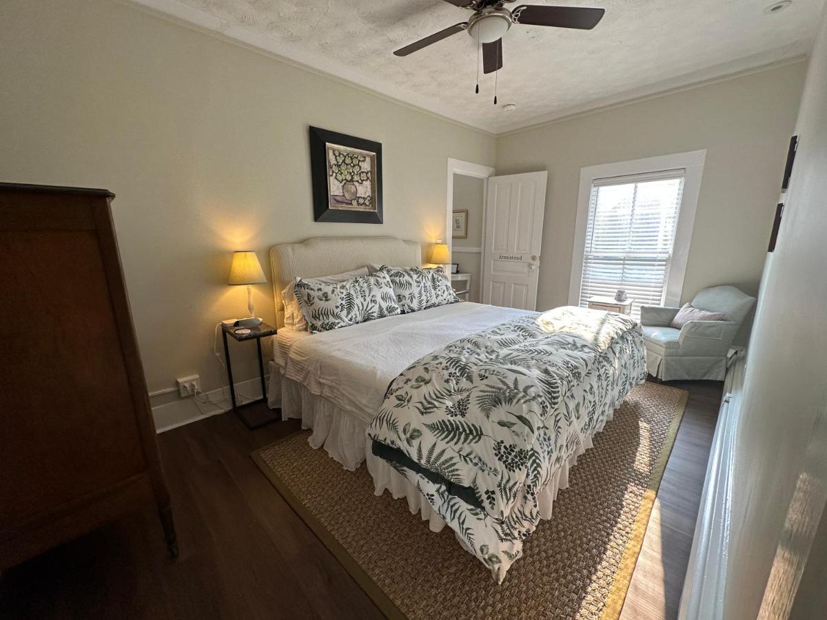The Belvedere B&B Charlevoix Luaran gambar