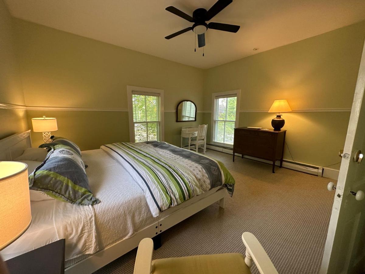 The Belvedere B&B Charlevoix Luaran gambar