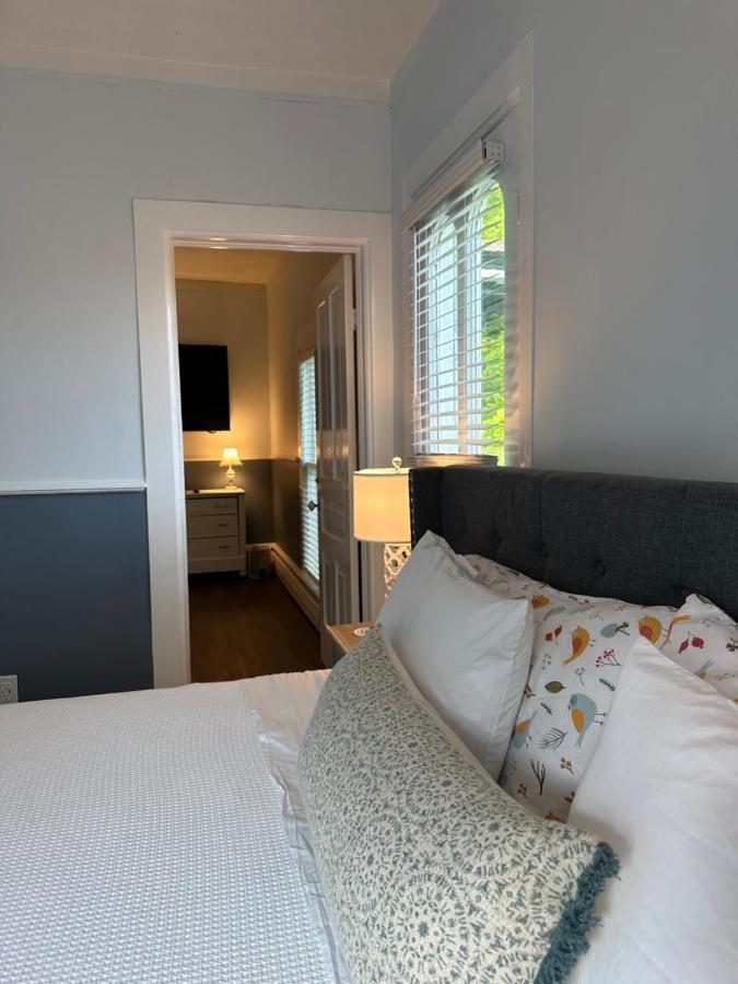The Belvedere B&B Charlevoix Luaran gambar