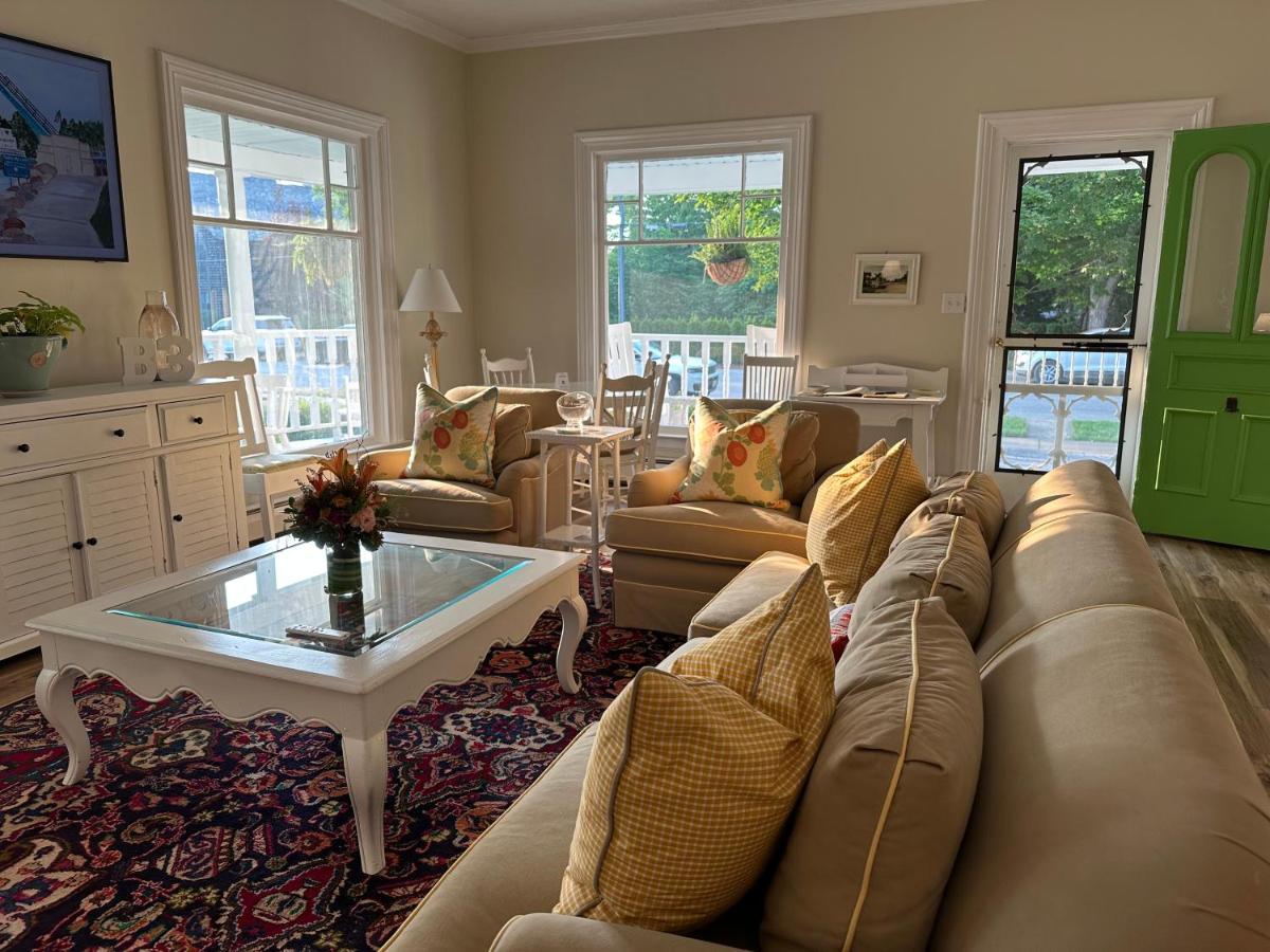 The Belvedere B&B Charlevoix Luaran gambar